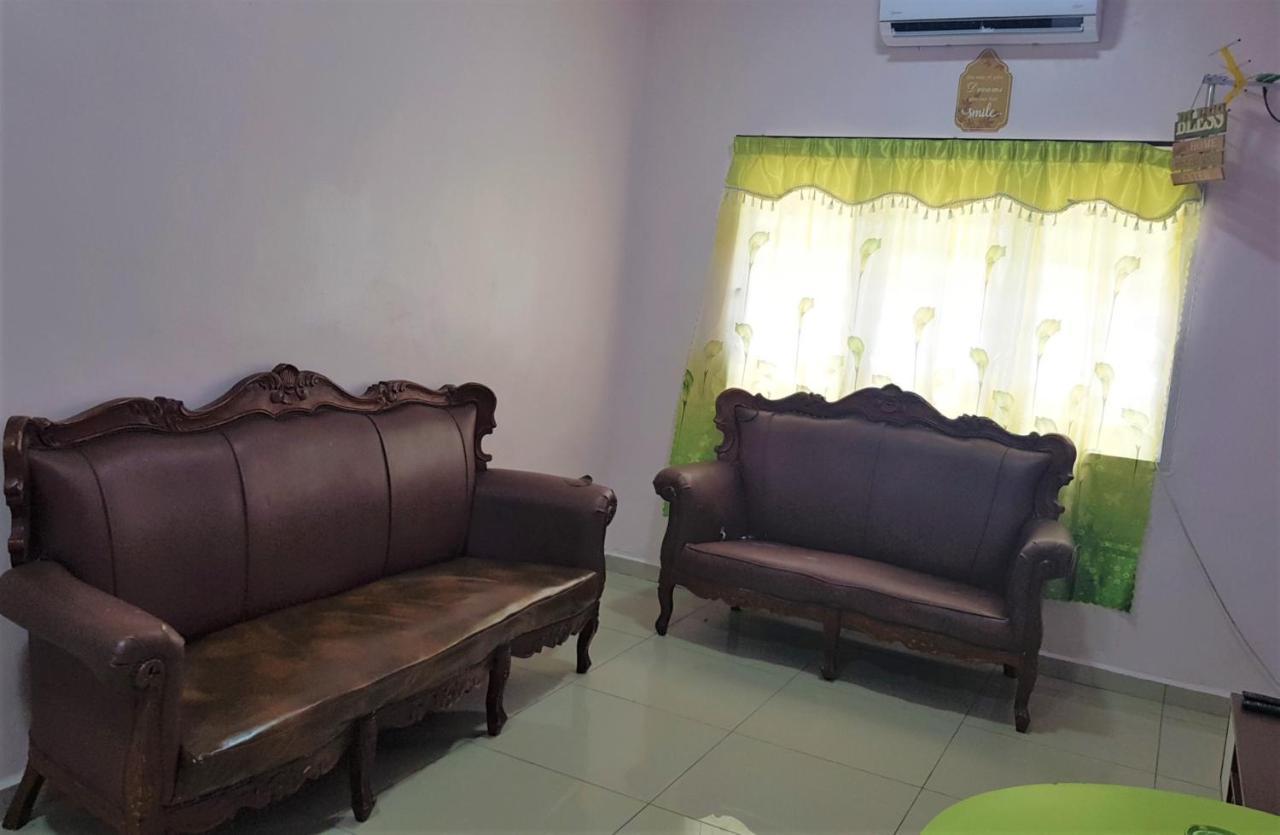 Oyo Home 90250 Sutera Wangi 3Bhk Apartment Ayer Keroh Eksteriør bilde